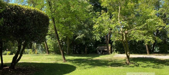 6 bedrooms House in Creazzo, Italy No. 346399 25