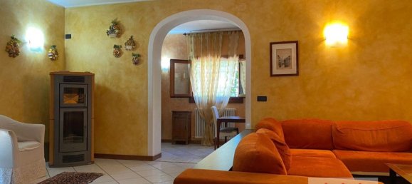 6 bedrooms House in Creazzo, Italy No. 346399 17