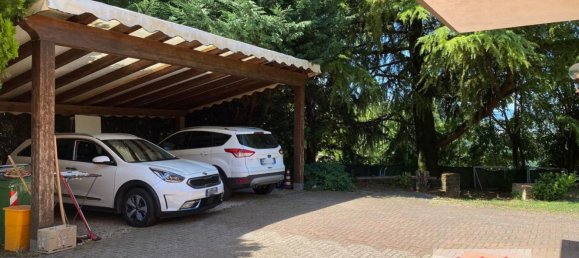 6 bedrooms House in Creazzo, Italy No. 346399 11