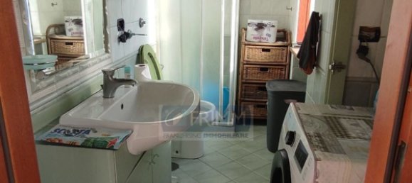 Casa de 3 habitaciónes en Pomigliano d'Arco, Italy No. 30358 14