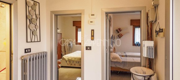 Villa de 9 habitaciónes en Toano, Italy No. 134303 44