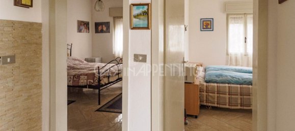 Villa de 9 habitaciónes en Toano, Italy No. 134303 9