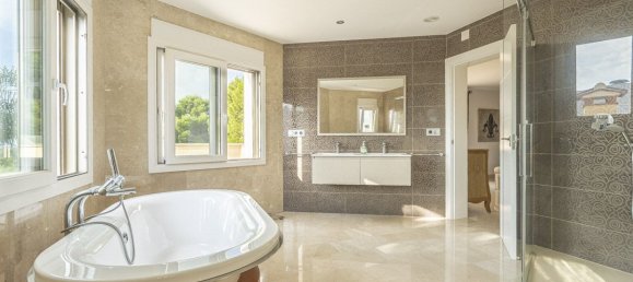 4 Schlafzimmer Villa in Benissa, Spain, Nr. 135871 12