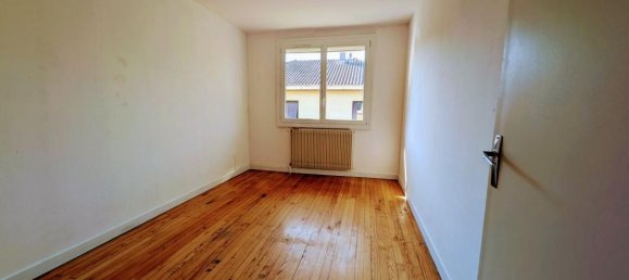 3 Schlafzimmer Haus in Decines-Charpieu, France, Nr. 339312 8