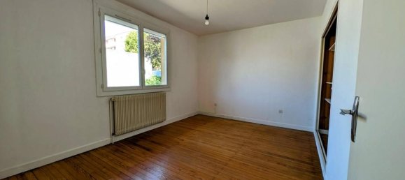 3 Schlafzimmer Haus in Decines-Charpieu, France, Nr. 339312 10