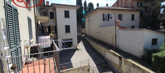 Apartamento de 3 habitaciónes en Bucine, Italy No. 230552 13