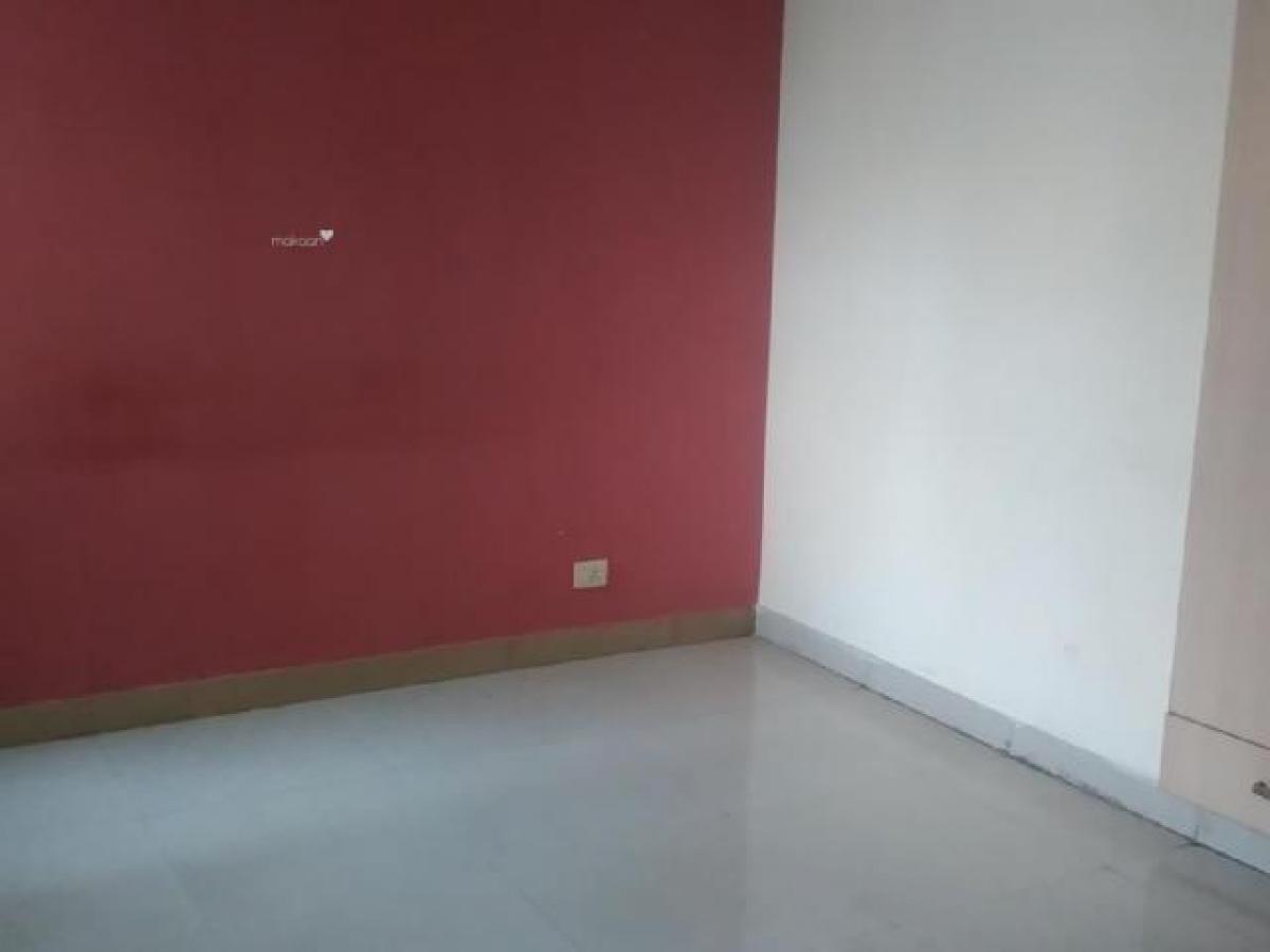 Casa de 3 dormitorios en Ghaziabad, India No. 55719