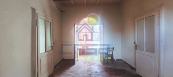 400m² Building in Ostiano, Italy No. 373779 5