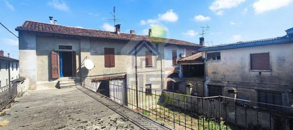400m² Building in Ostiano, Italy No. 373779 19
