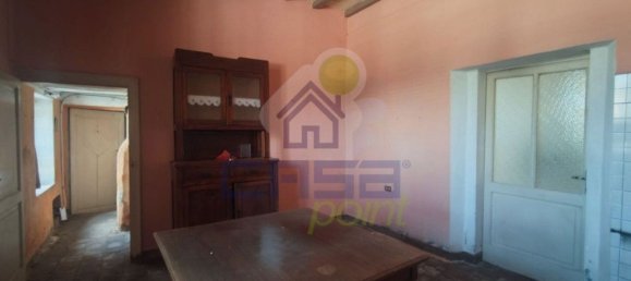 400m² Building in Ostiano, Italy No. 373779 9