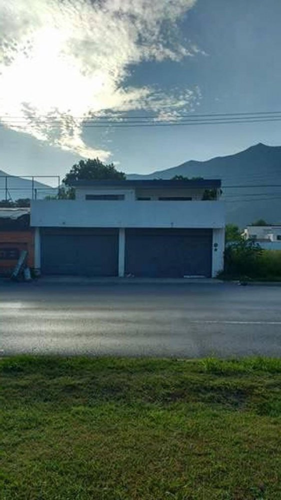 3 bedrooms House in Nuevo Leon, Mexico No. 163195