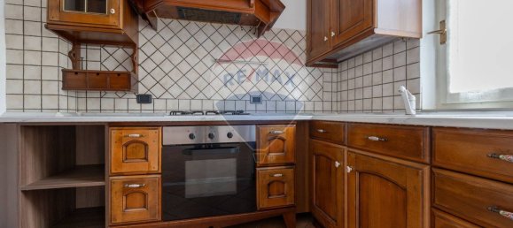 3-Zimmer Wohnung in Besozzo, Italy, Nr. 140209 2