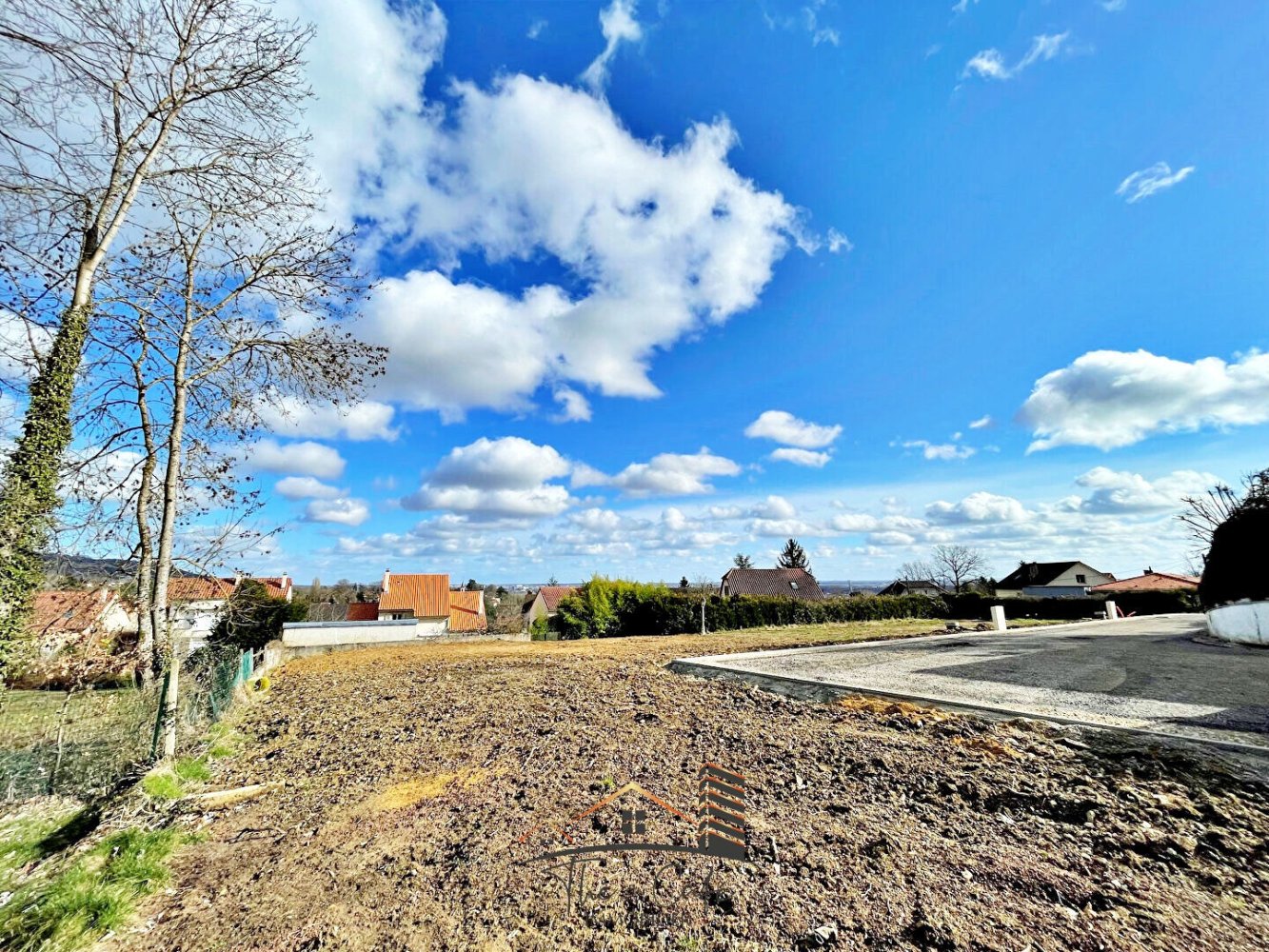 Земельный участок в Жюсси, Франция № 81630