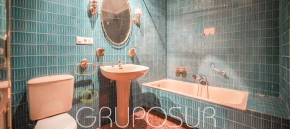 Apartamento de 4 dormitorios en Valladolid, Spain No. 96179 31