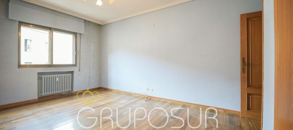 Apartamento de 4 dormitorios en Valladolid, Spain No. 96179 39