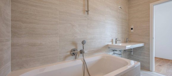 3 rooms Apartment in Favoriten, Austria No. 203148 10