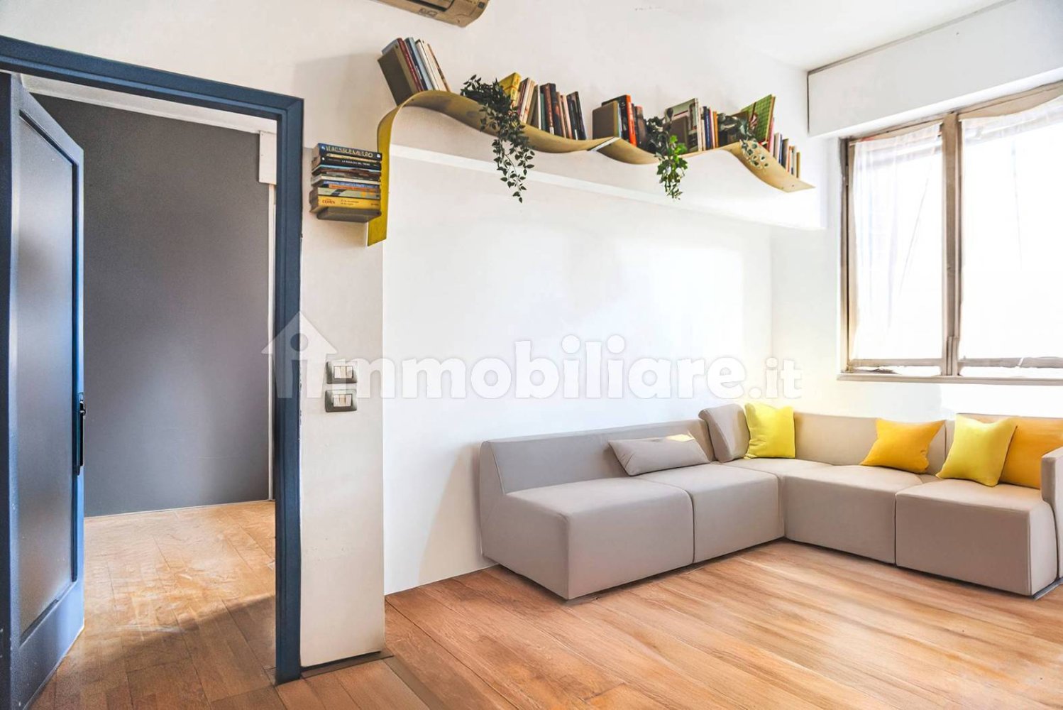 2 Schlafzimmer Penthouse in Milan, Italy, Nr. 354621