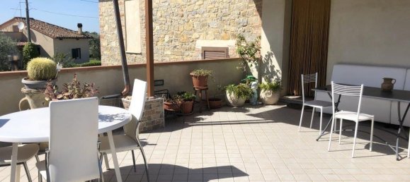4 Schlafzimmer Haus in Castiglione del Lago, Italy, Nr. 64440 3