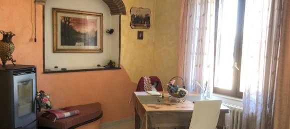 4 Schlafzimmer Haus in Castiglione del Lago, Italy, Nr. 64440 13