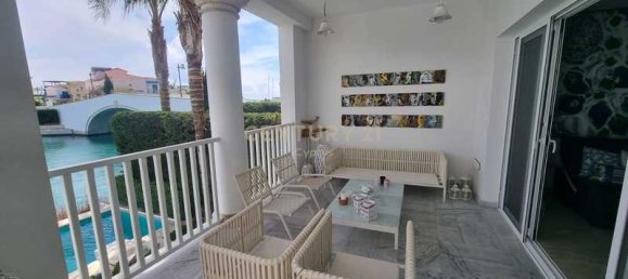 3 bedrooms Villa in Limassol, Cyprus No. 19882 4