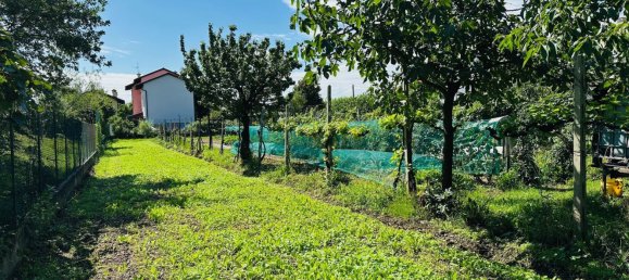 Земельный участок 1400м² в Удине, Италия № 285258 2