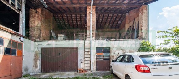 Apartamento de 5 divisões em Gorla Minore, Italy N.º 17998 2