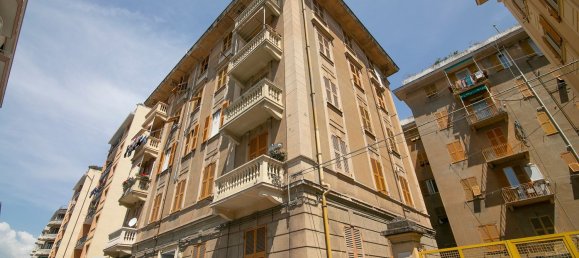 4 Schlafzimmer Wohnung in Genoa, Italy, Nr. 376400 22