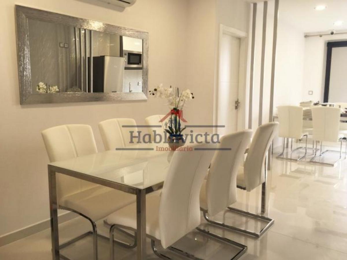 Casa de 6 dormitorios en Porto, Portugal No. 3871