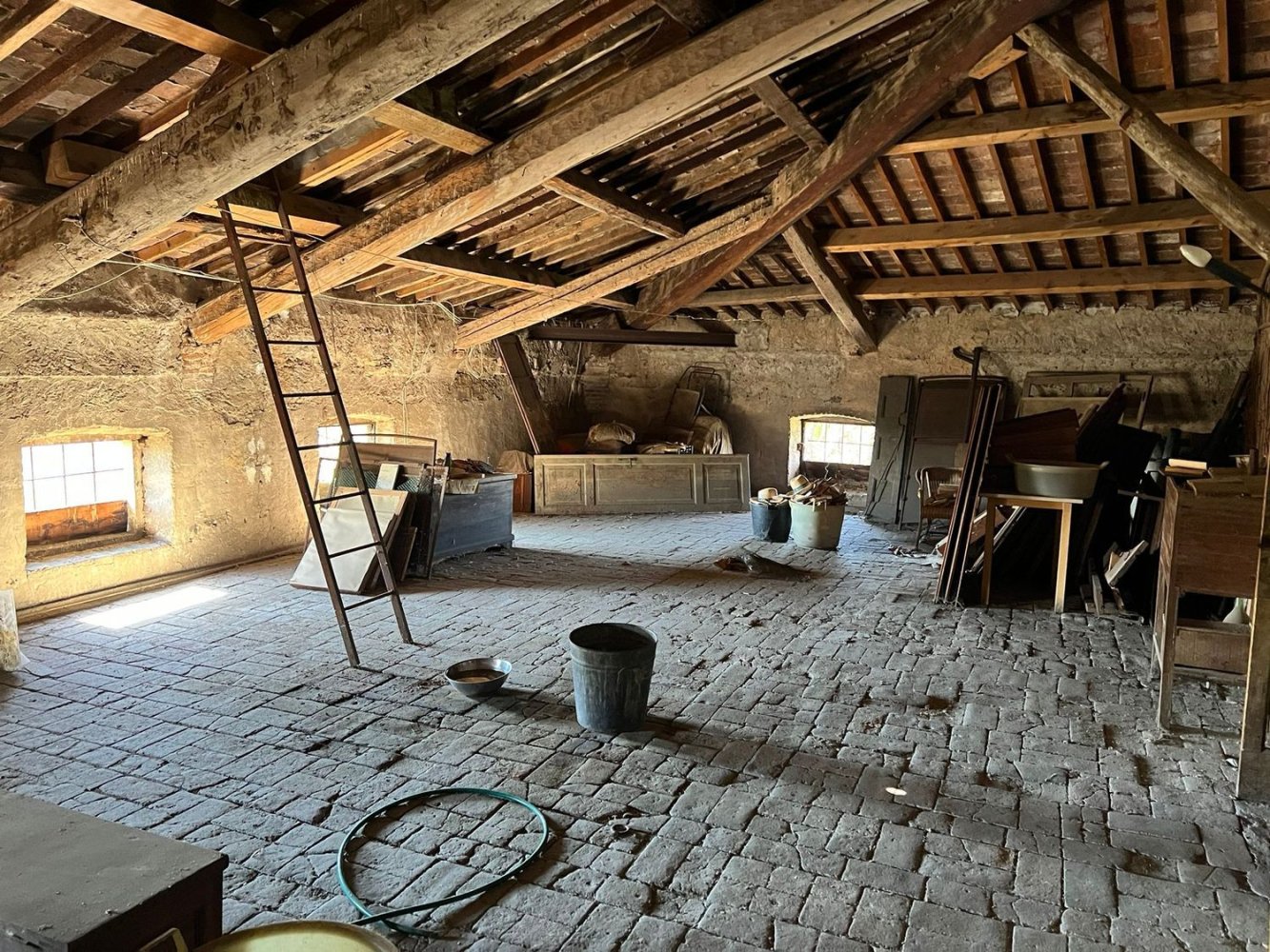 2 rooms Apartment in Caldiero, Italy No. 177599