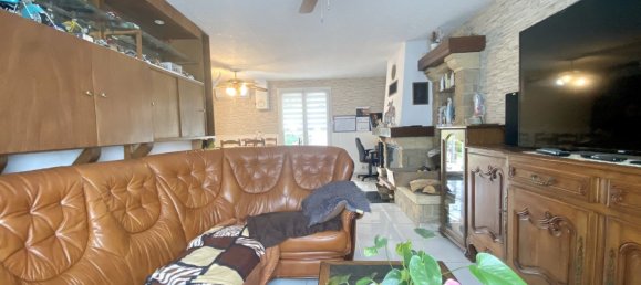 3 chambres Maison à Lury-sur-Arnon, France No. 159596 4