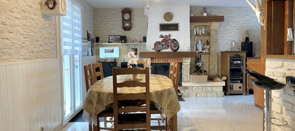 3 chambres Maison à Lury-sur-Arnon, France No. 159596 2