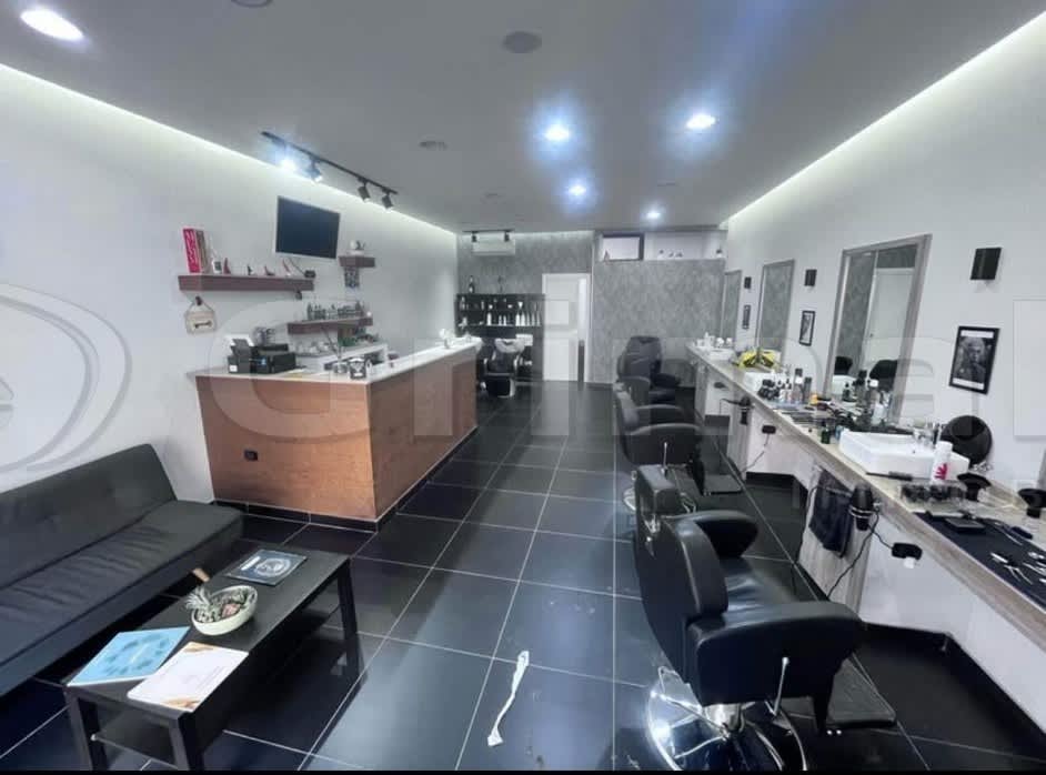 2 rooms Commercial property in Qualiano, Italy No. 329374