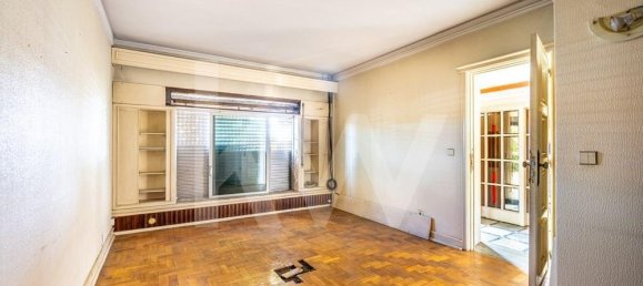 10 bedrooms House in Porto, Portugal No. 33549 12