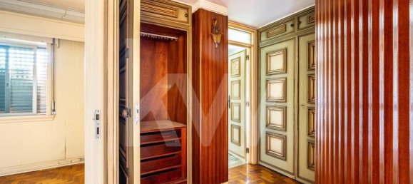 10 bedrooms House in Porto, Portugal No. 33549 16