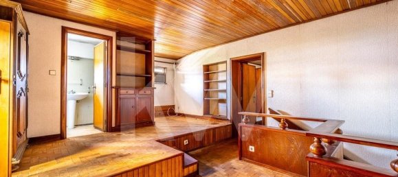 10 bedrooms House in Porto, Portugal No. 33549 18