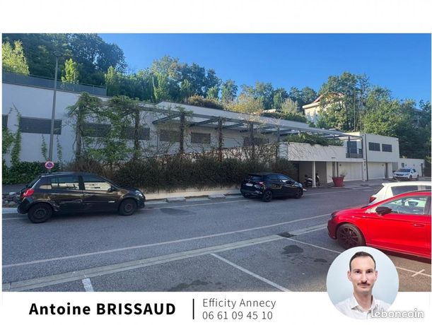 Garaje en Haute-Savoie, France No. 305564