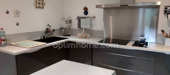 2 bedrooms House in Calcatoggio, France No. 74678 4