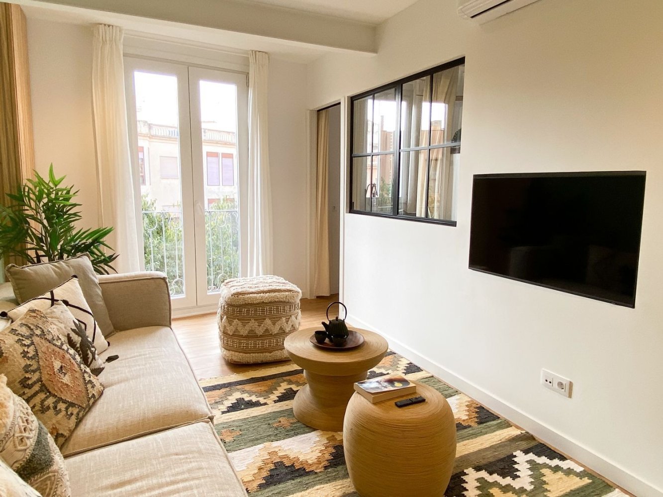Apartamento de 2 dormitorios en Palma de Mallorca, Spain No. 260592