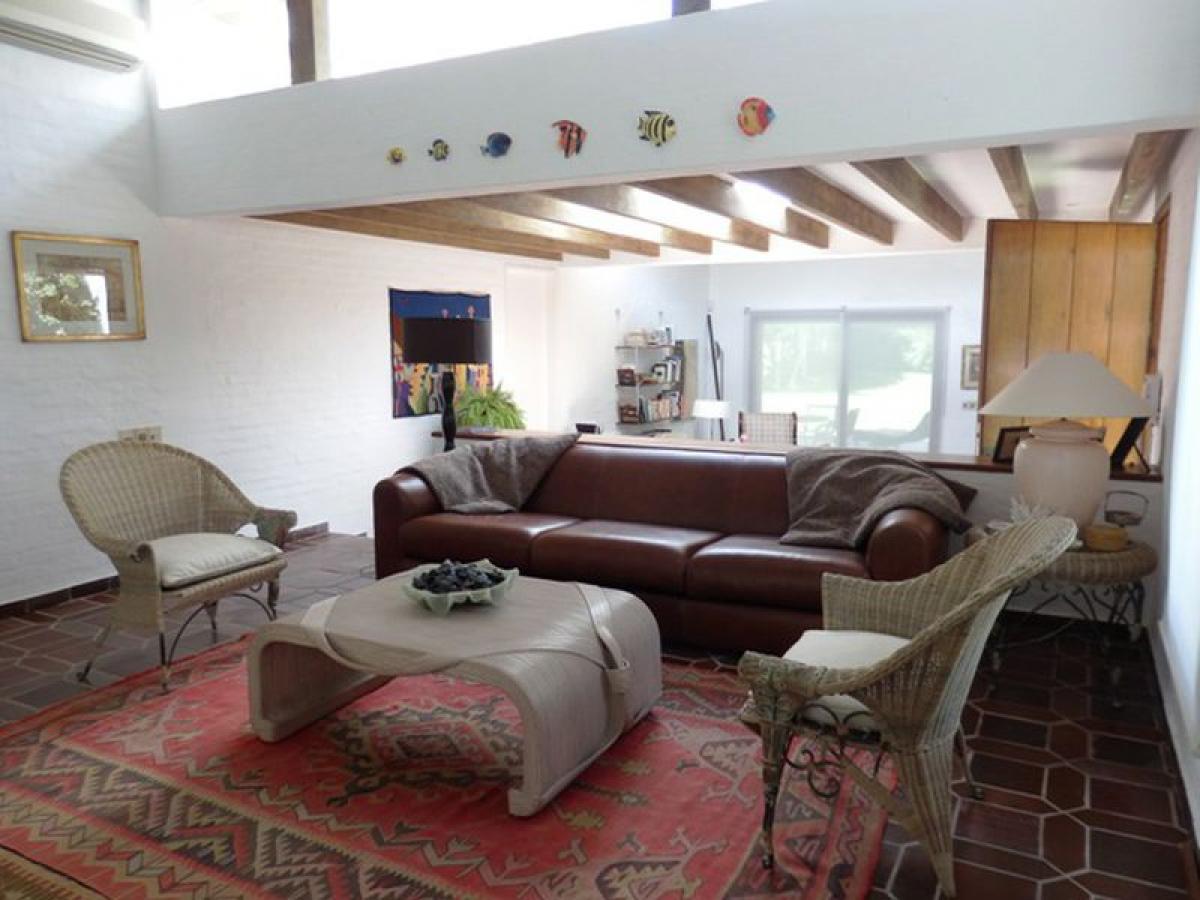 2 bedrooms House in Maldonado, Uruguay No. 4663