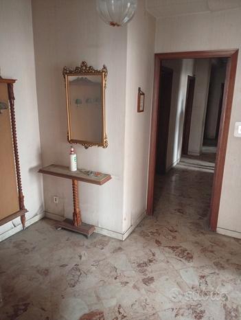 5 rooms Penthouse in Catania, Italy No. 257591