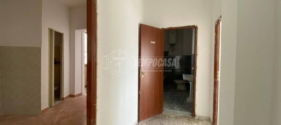 Apartamento de 2 dormitorios en Naples, Italy No. 99709 7