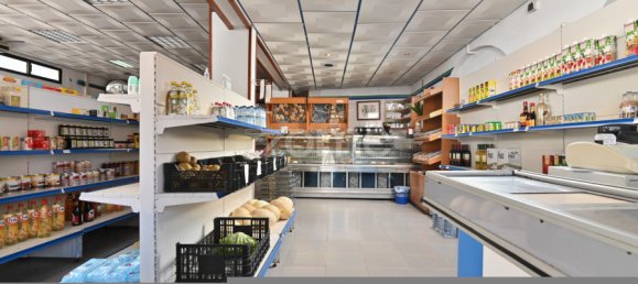 Коммерческая недвижимость с 4 спальнями в Кашкайш, Португалия № 134943 3