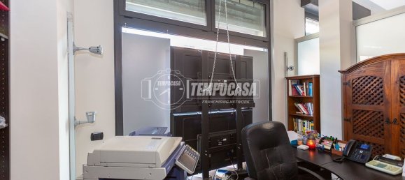 420m² Commercial property in Brescia, Italy No. 335632 16