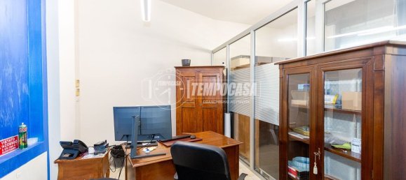 420m² Commercial property in Brescia, Italy No. 335632 8