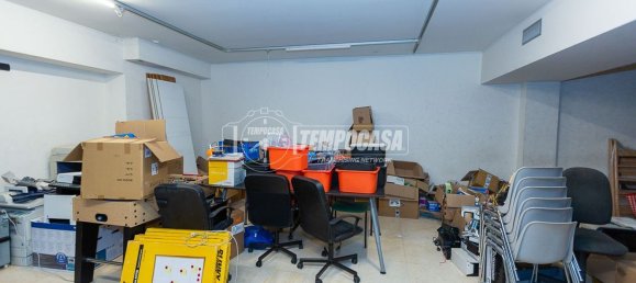 420m² Commercial property in Brescia, Italy No. 335632 28