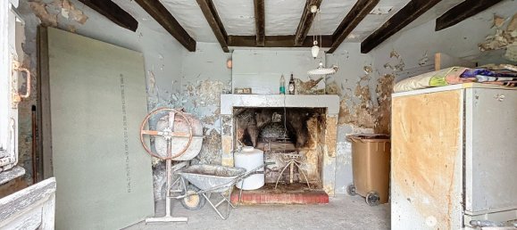 Casa de 8 divisões em Genille, France N.º 288601 11