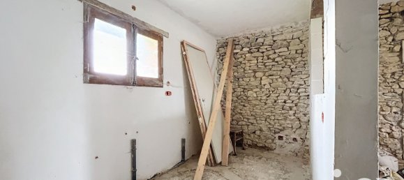 Casa de 8 divisões em Genille, France N.º 288601 14