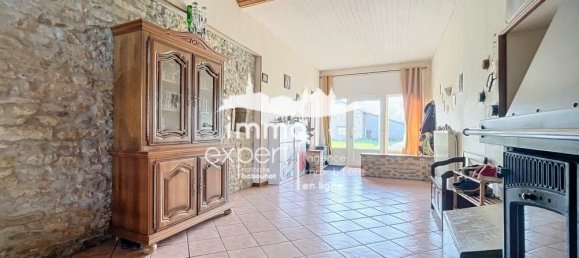 4 bedrooms Townhouse in Oelleville, France No. 218288 2