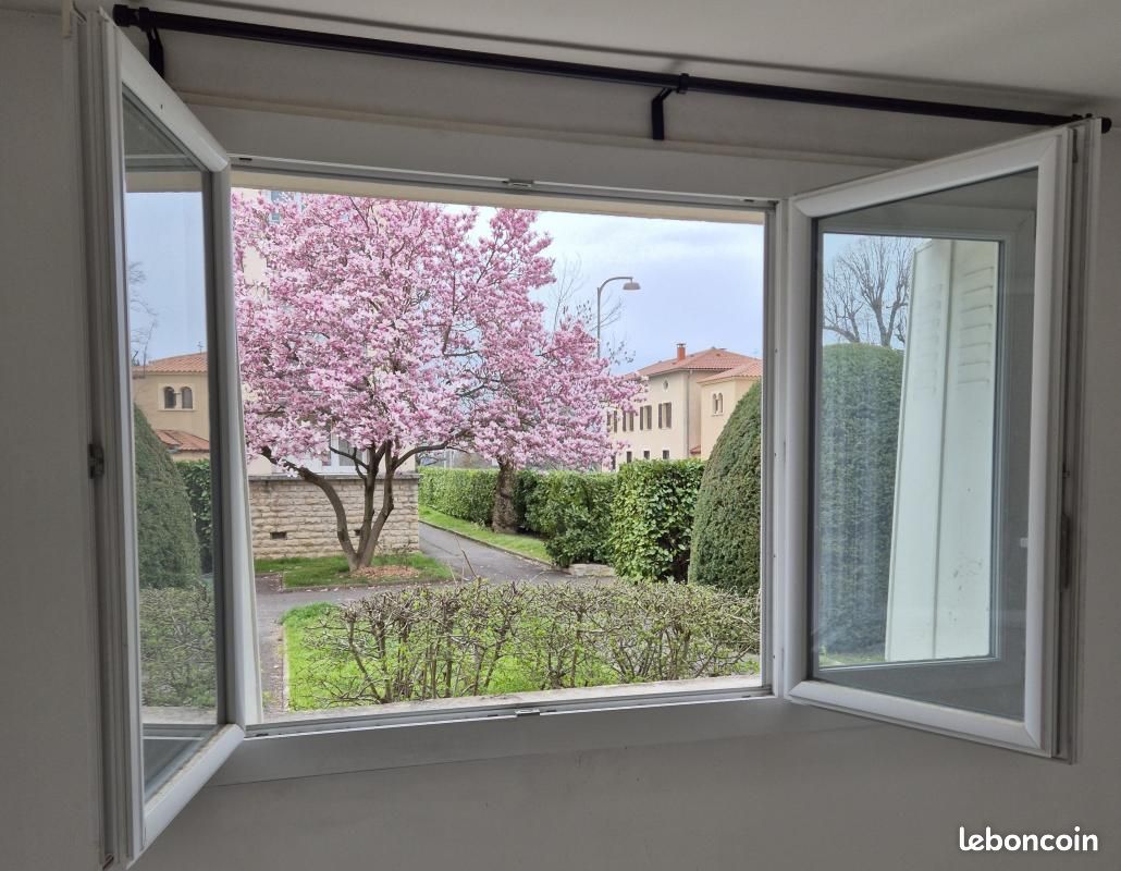 2 غرف نوم شقة في Lyon, France رقم 341919