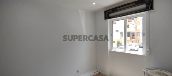 3 Schlafzimmer Wohnung in Odivelas, Portugal, Nr. 161417 19